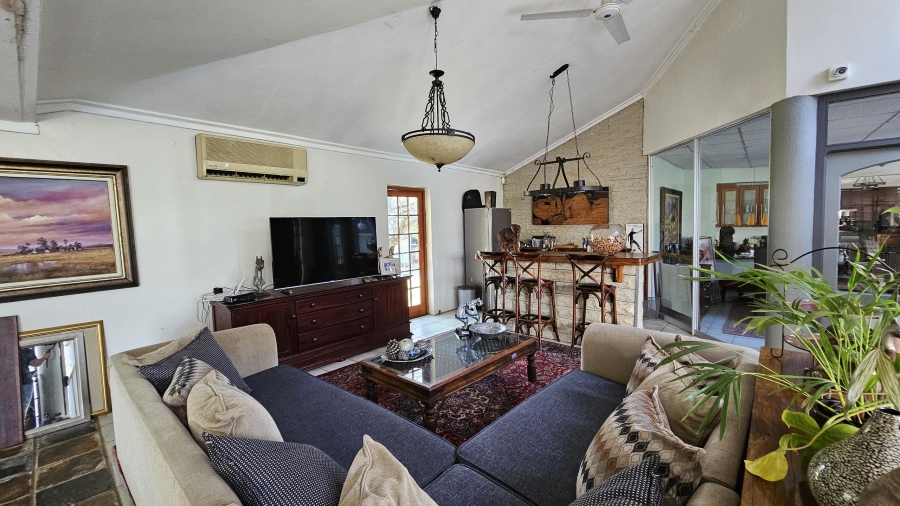 3 Bedroom Property for Sale in Mangaung Free State